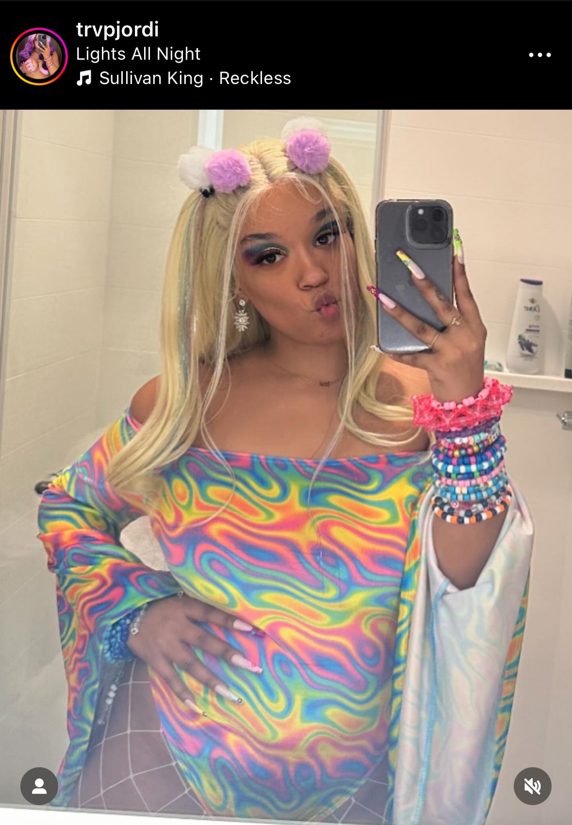 Rainbow sherbert velvet bellsleeves one piece
