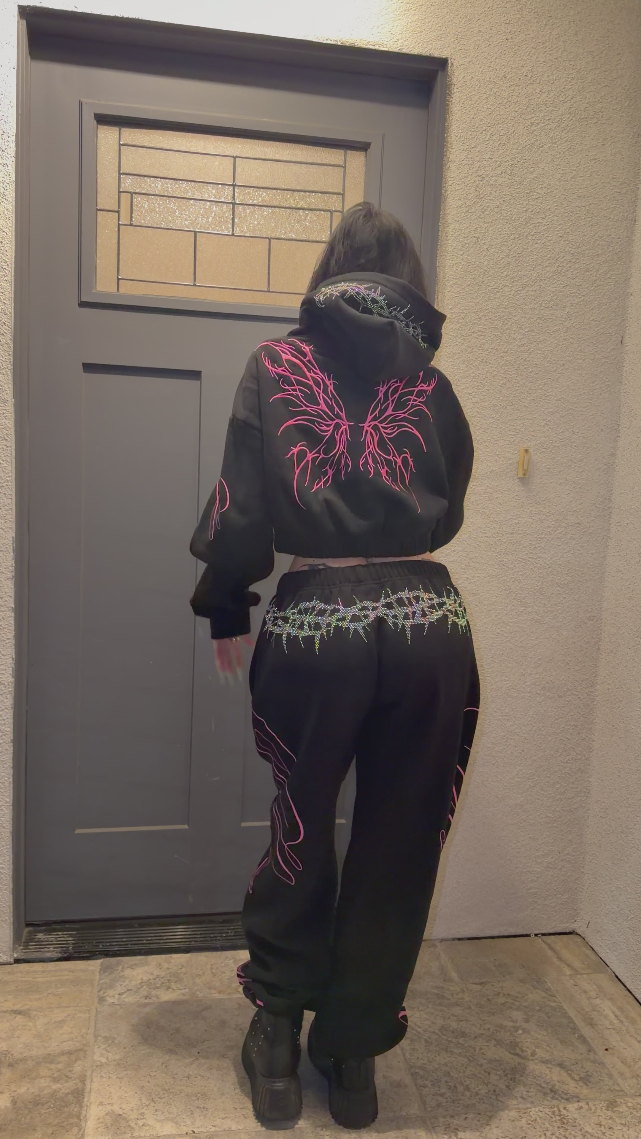 Angels are here sweatpants – Bubblegum The Brand