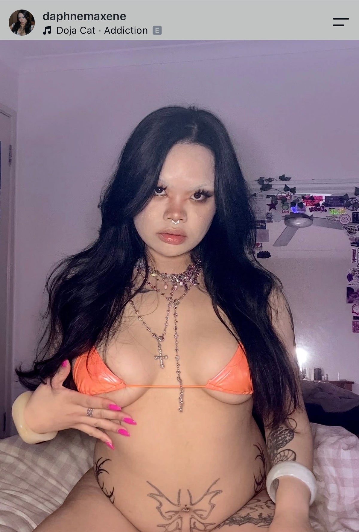 Hologram string microkinis