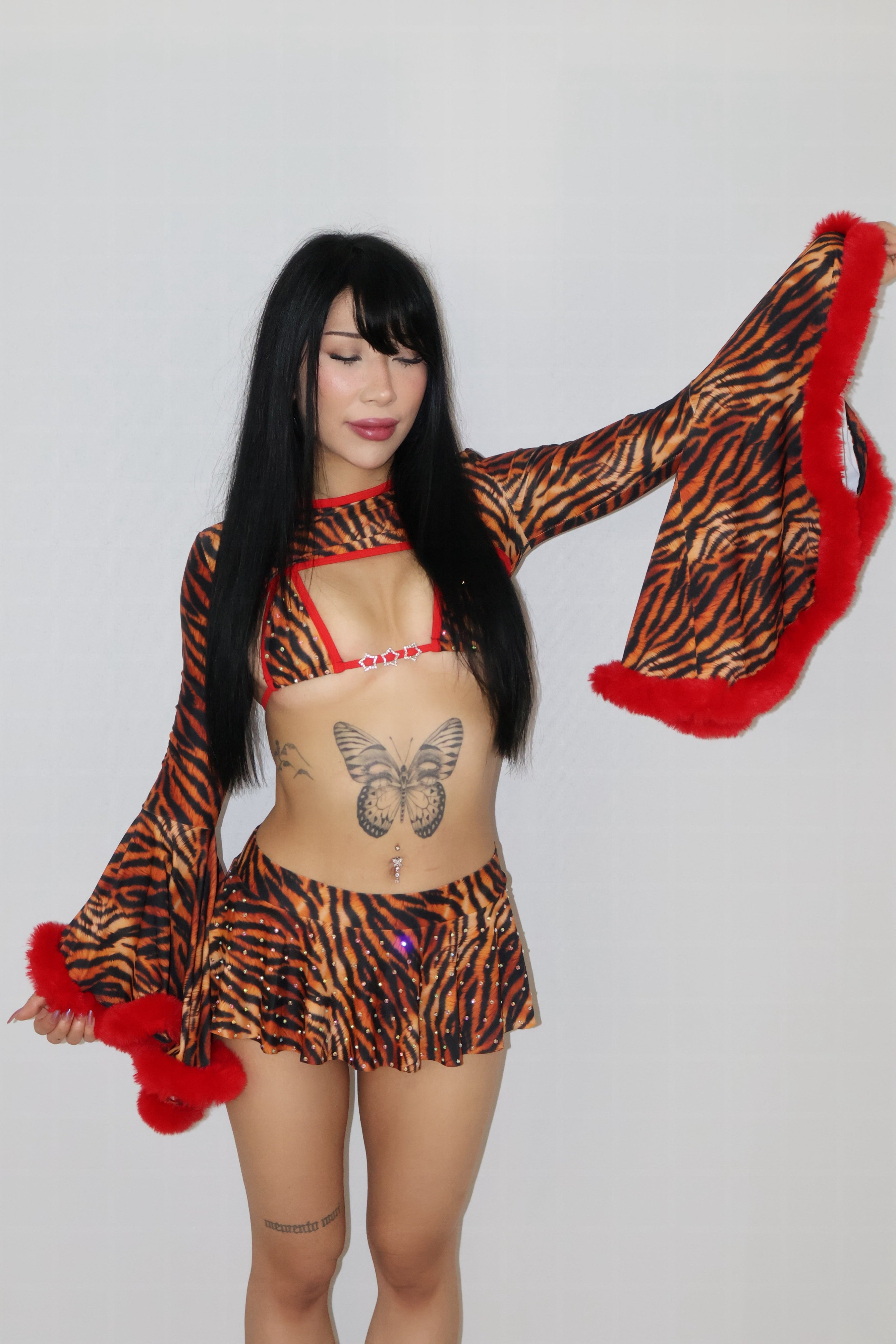 Tiger red fur bellsleeves rhinestone skirt set