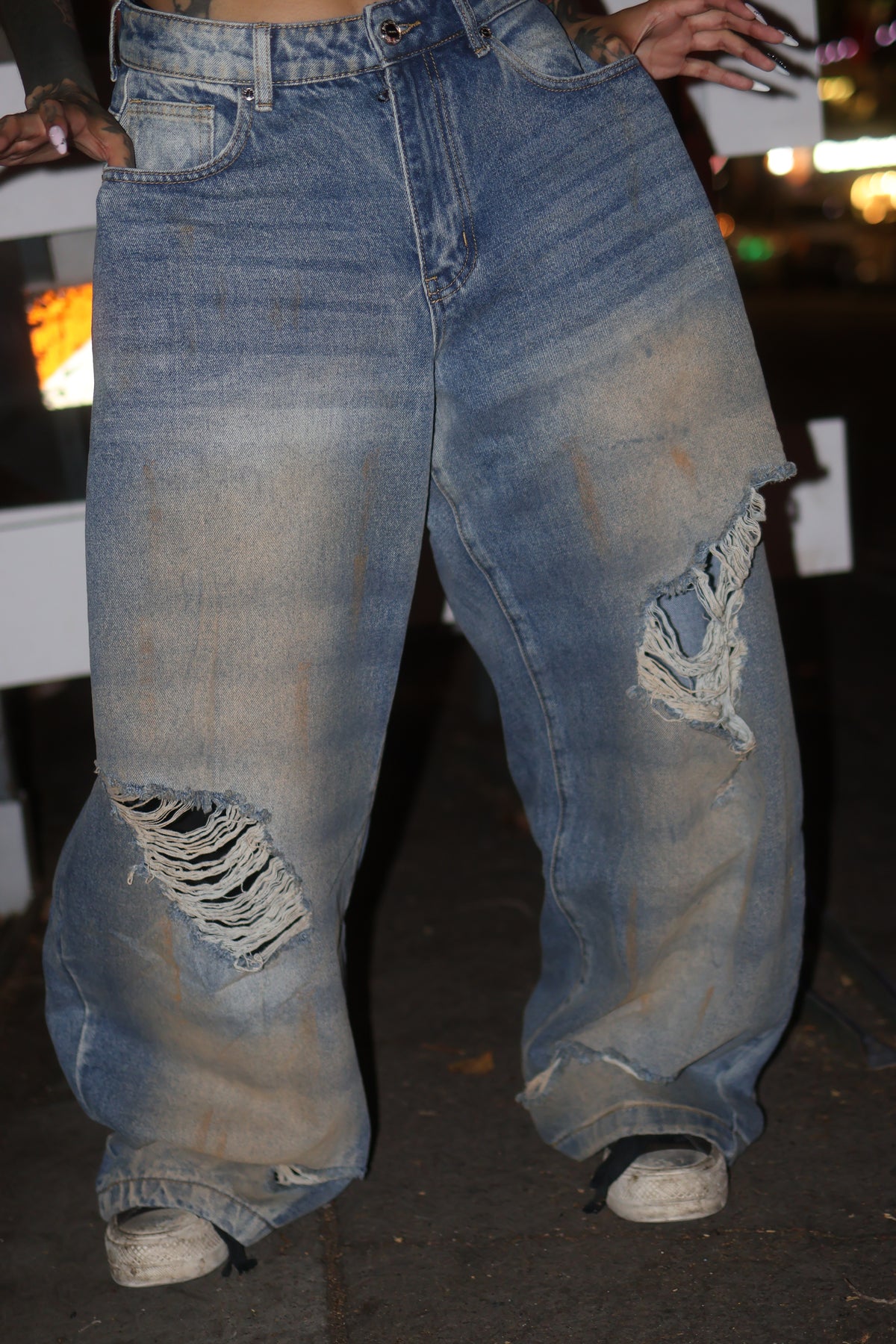 Cherry bottom jeans baggy distressed denim