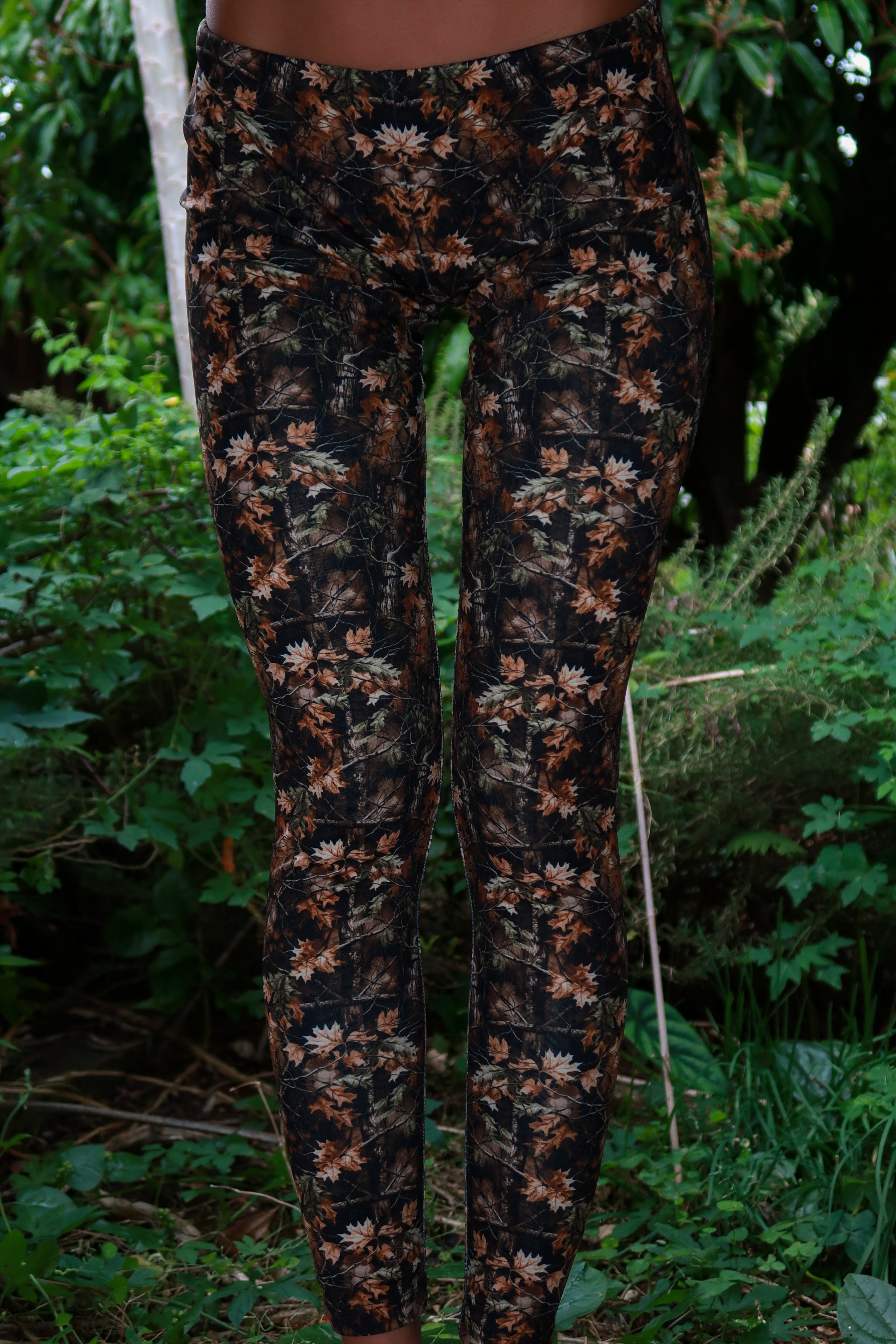 Hunting camo low rise yoga leggings