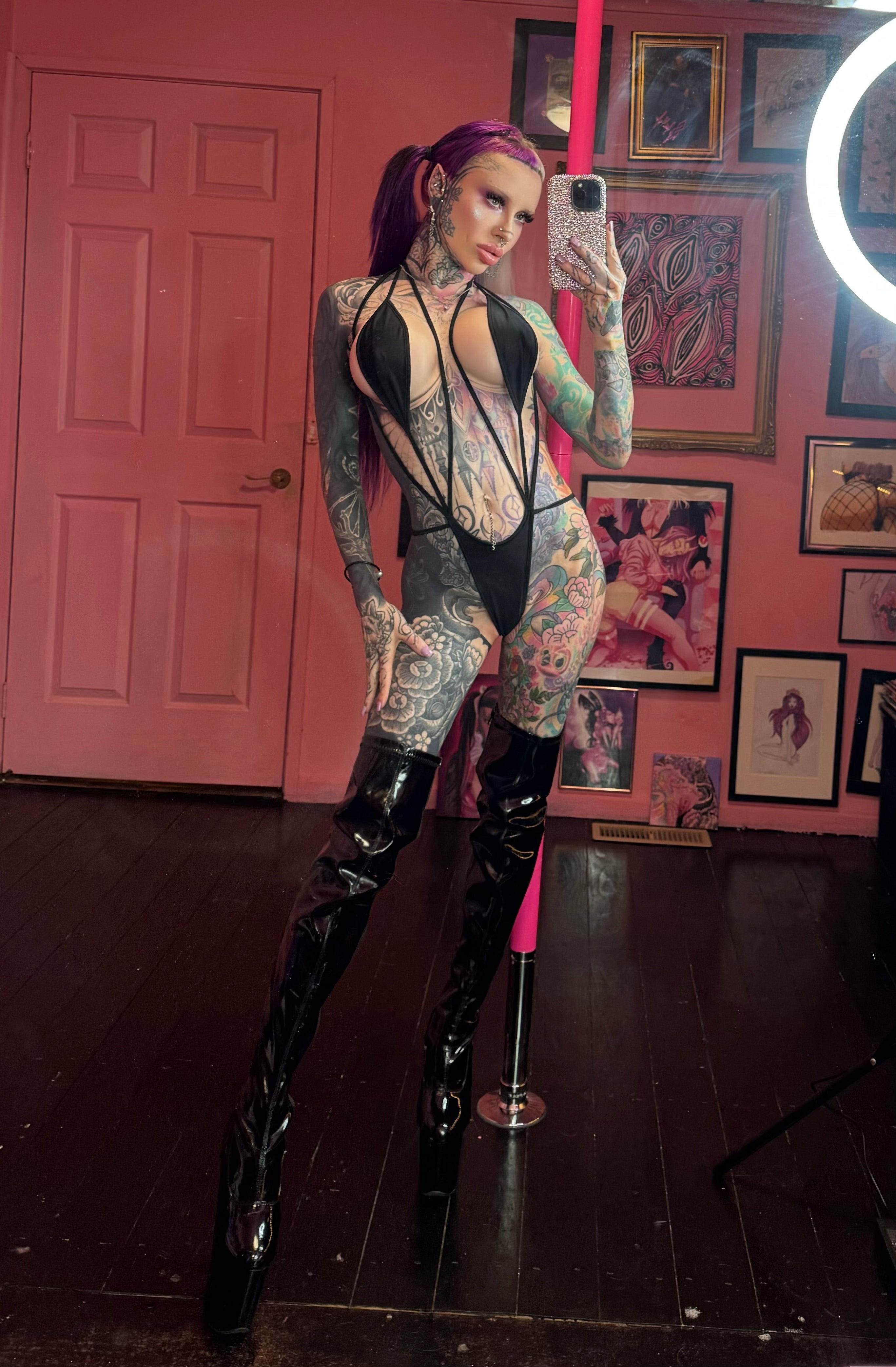 Venom slingshot one piece