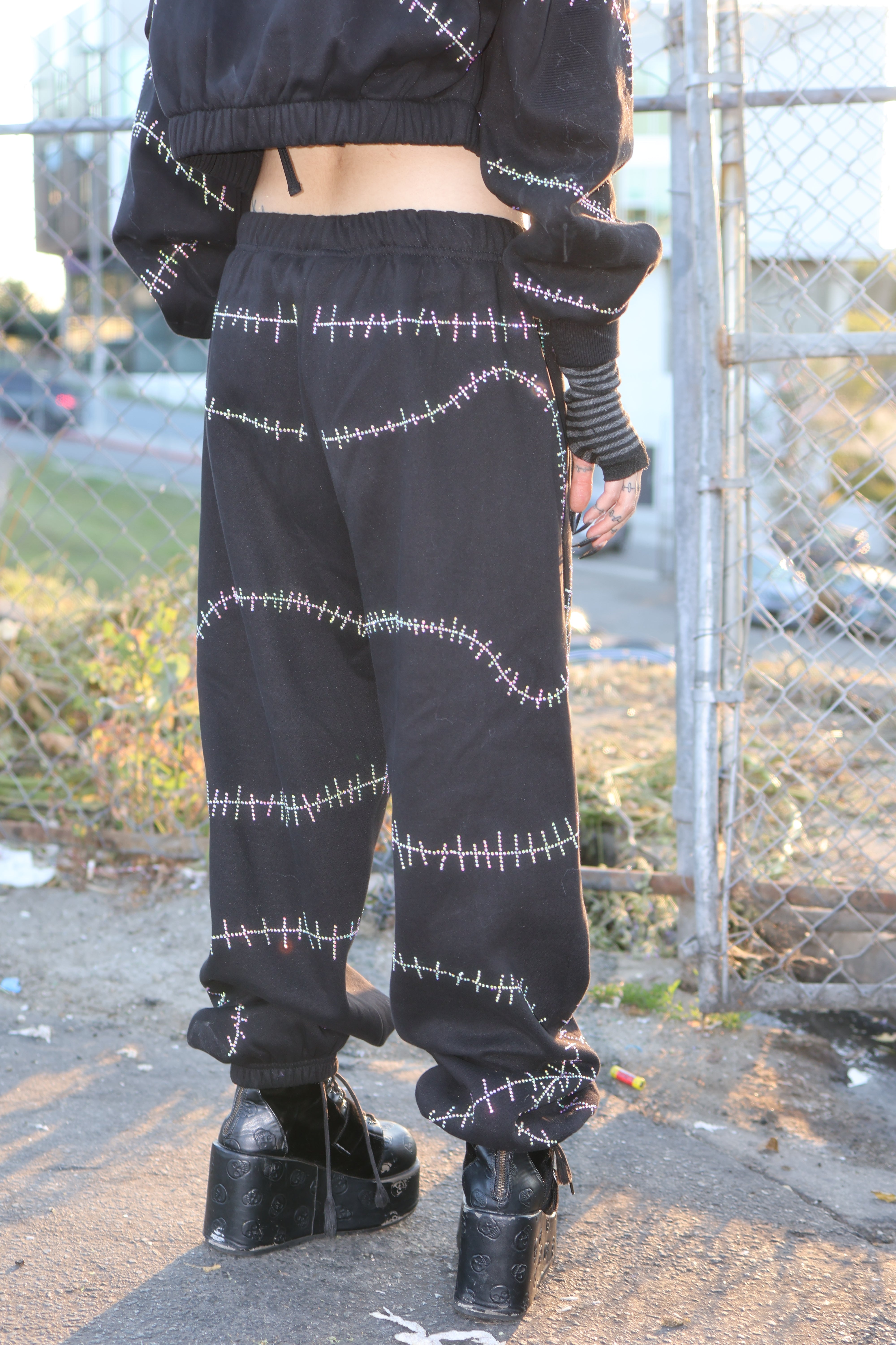 Rhinestone stitches sweatpants