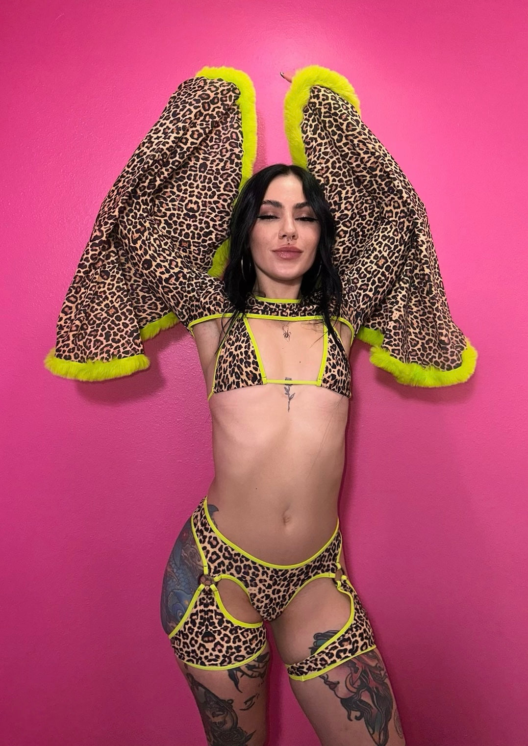 Electric lime fur leopard bellsleeves bikini set