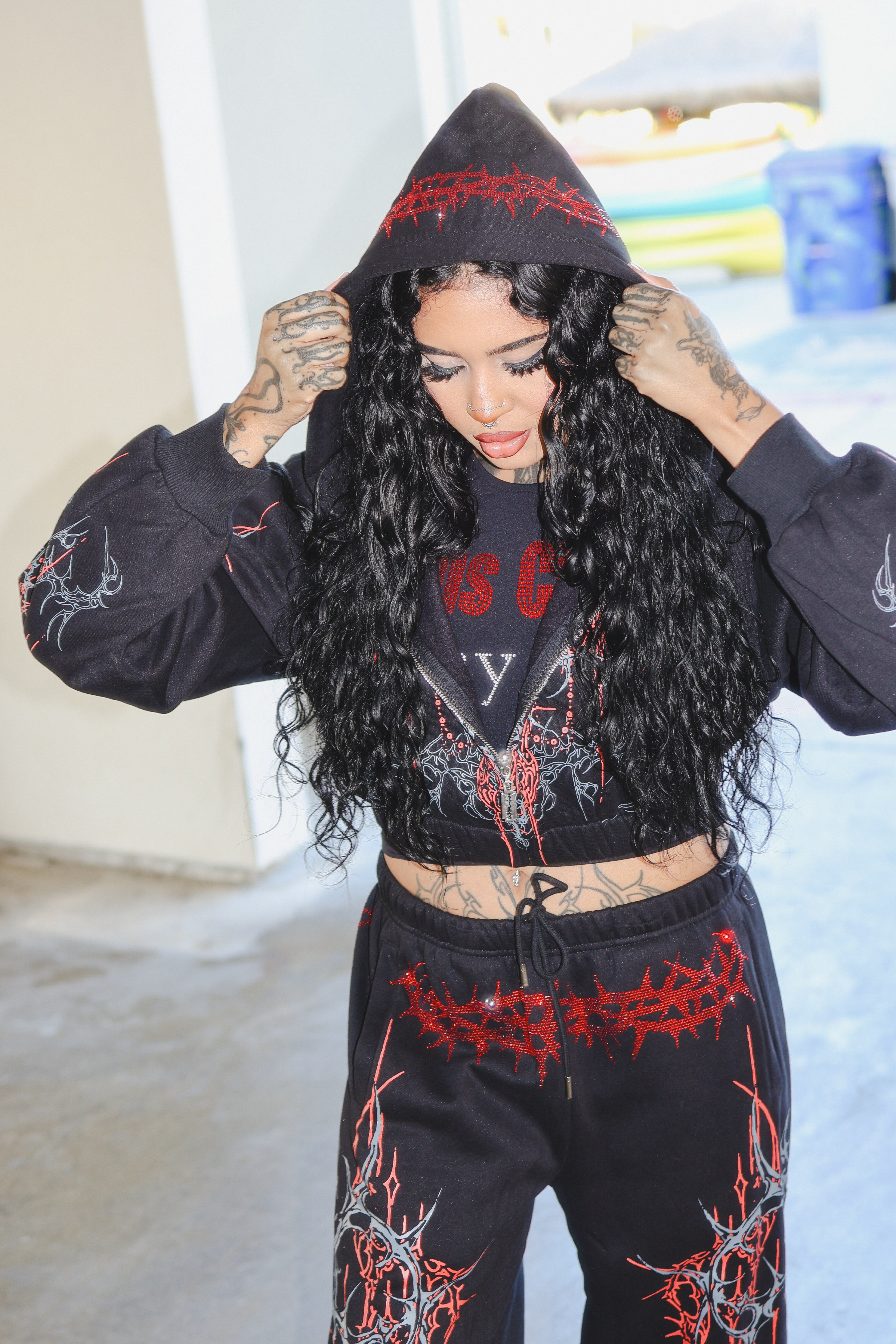 Dark sigilism crop hoodie